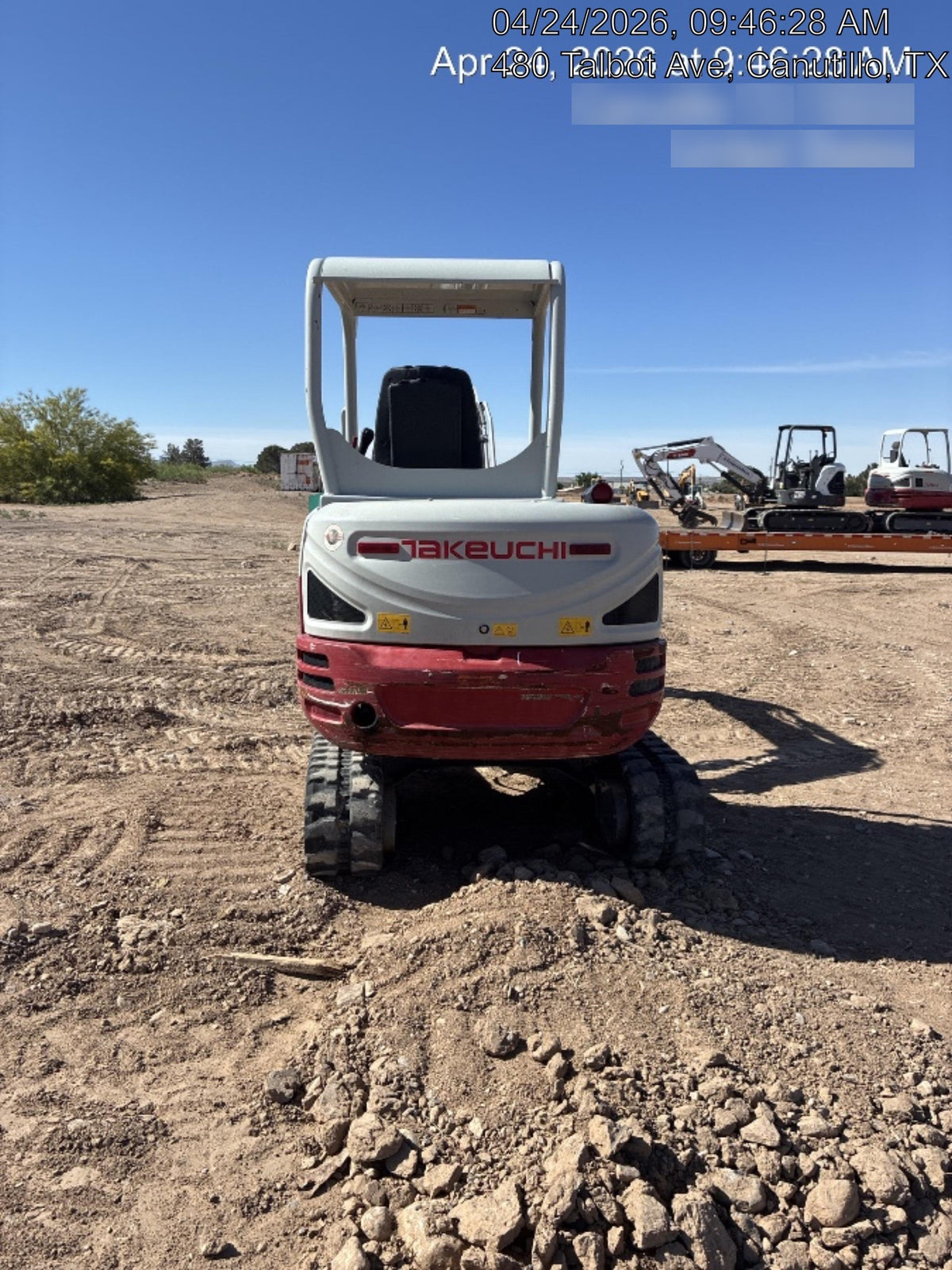 2022 TAKEUCHI TB235-2R
