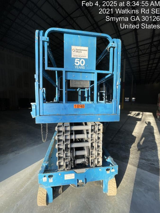 2016 Genie GS-4047 40' Electric Scissor Lift