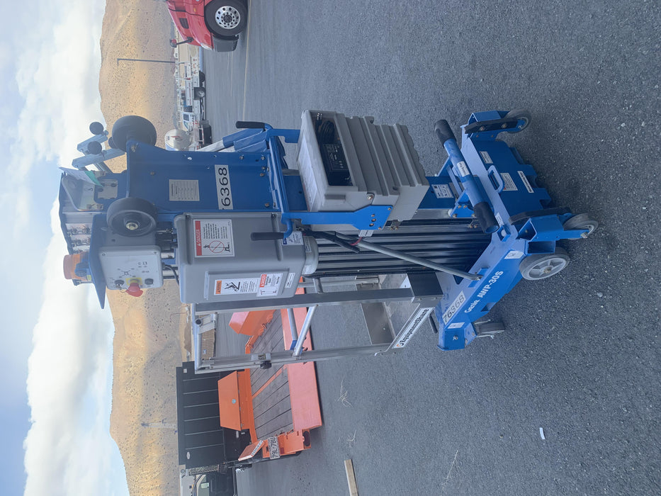 2020 GENIE AWP-30S
