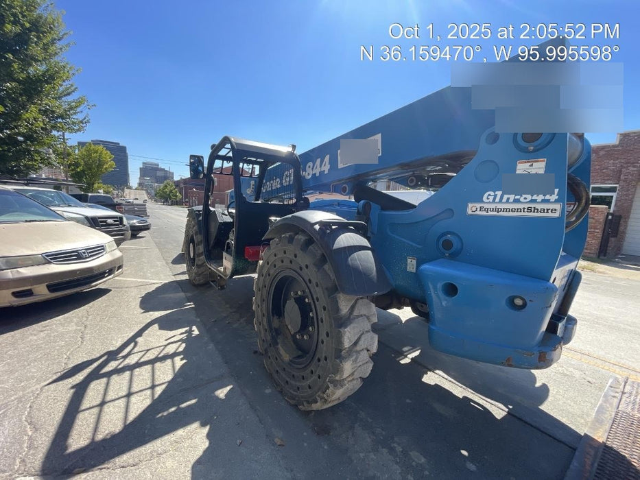 2019 Genie GTH-844 GTH-844 w/Open ROPS, FF Tires, beacon/work lights, 60" carriage/forks