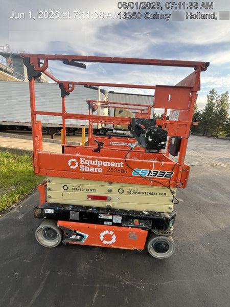 2022 JLG ES1932
