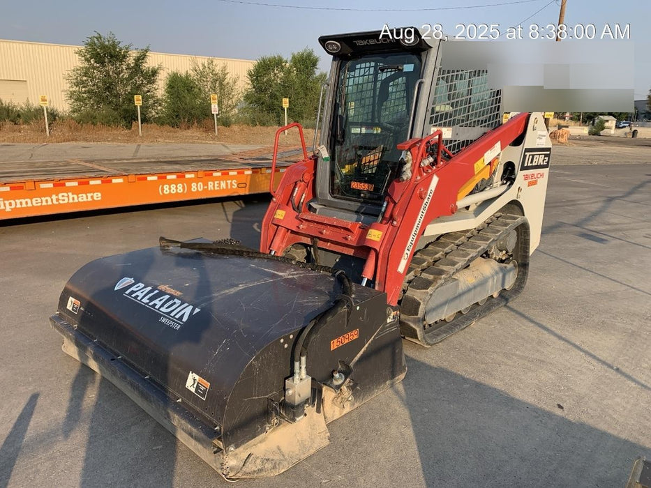 2021 PALADIN Sweepster SB72