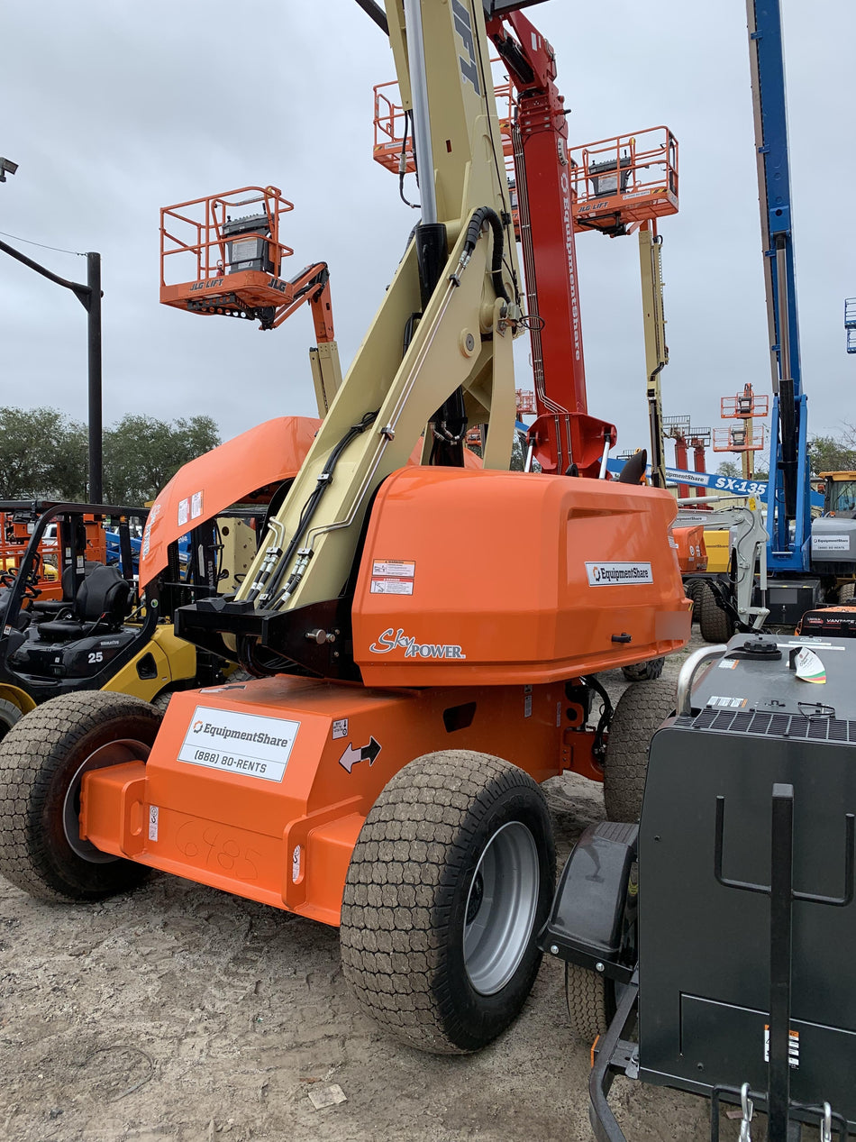 2021 JLG 660SJ