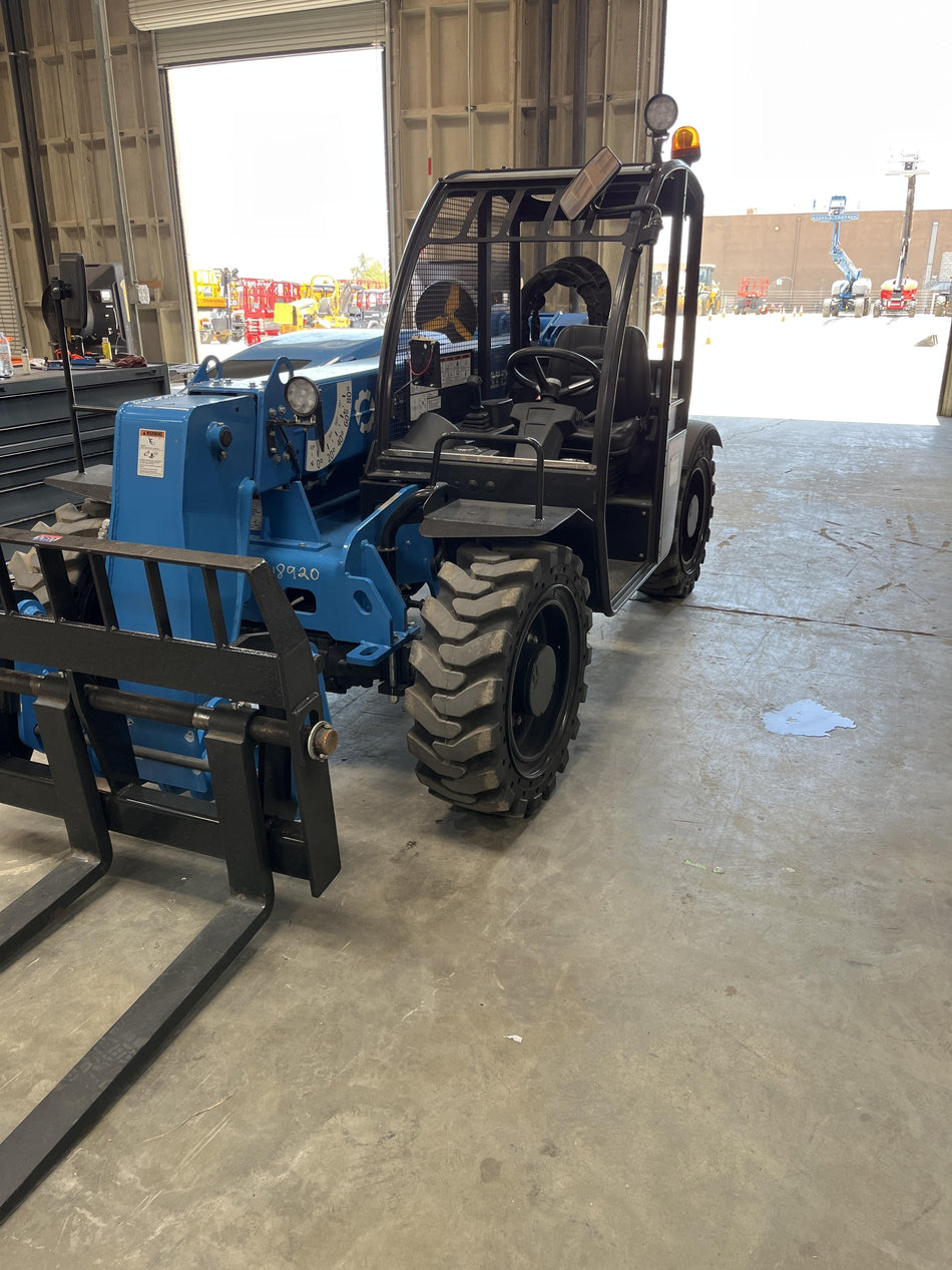 2025 GENIE GTH-5519