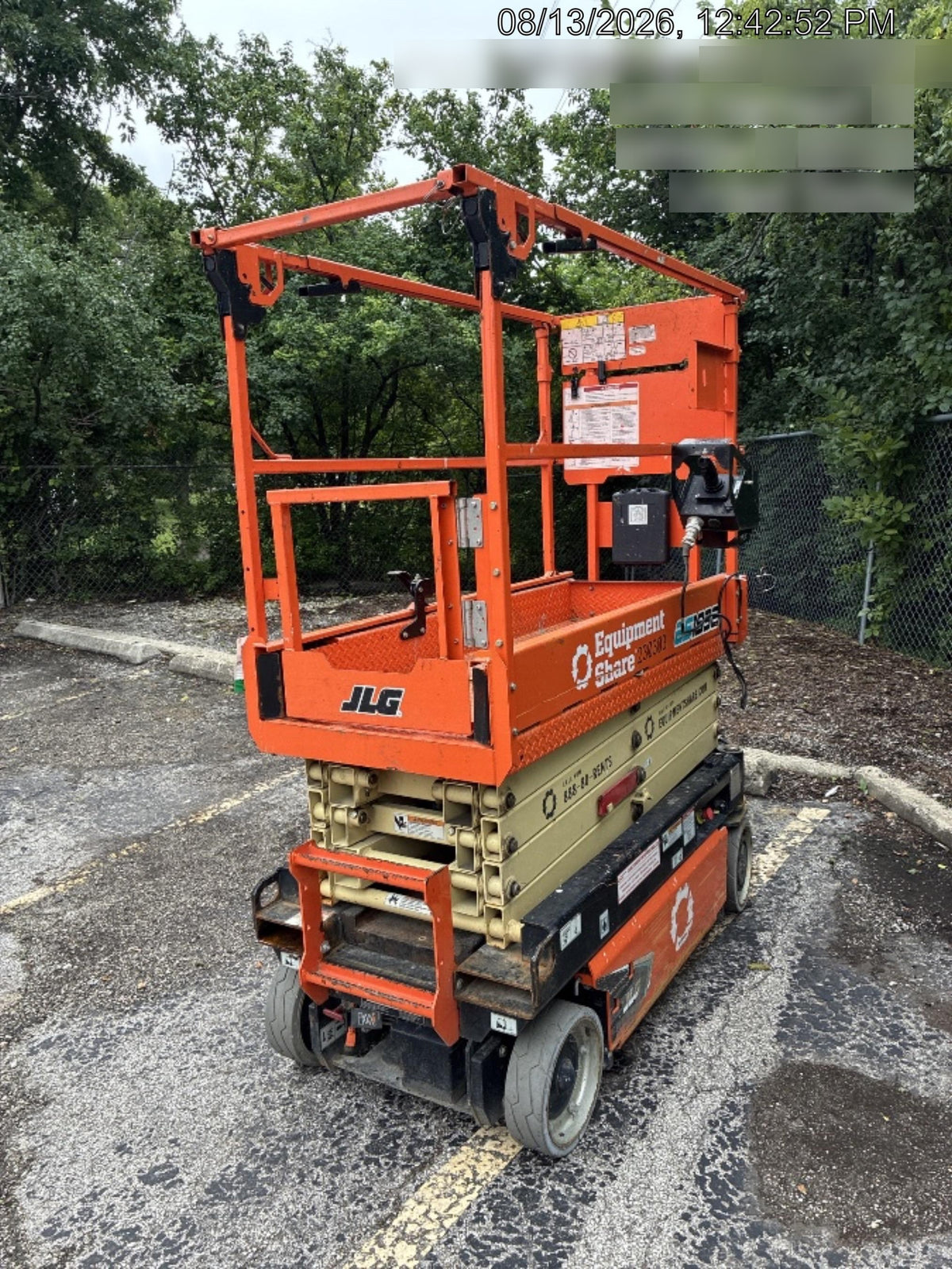 2022 JLG ES1932