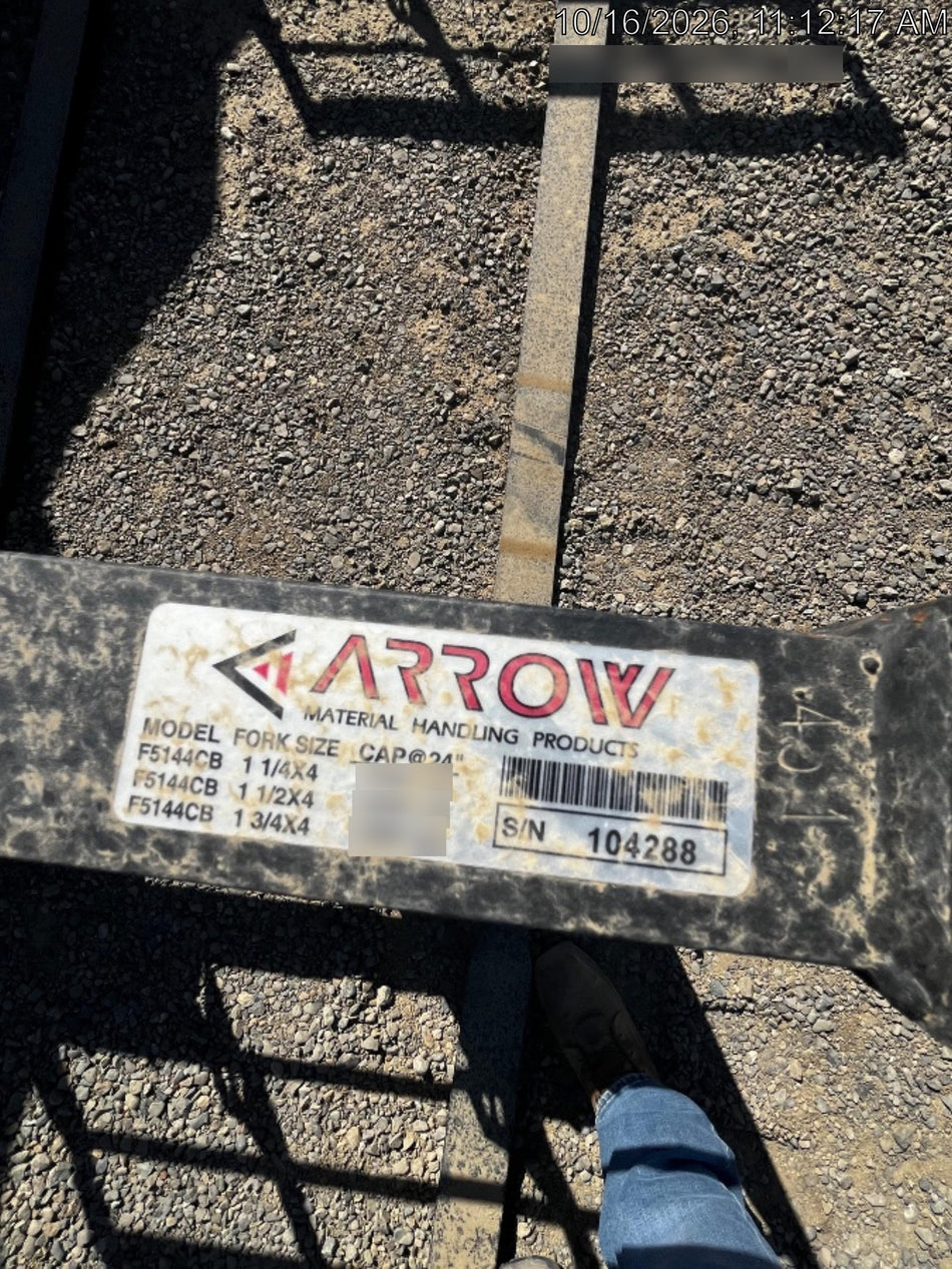 2026 ARROW MATERIAL HANDLING 72" Pallet Forks - Arrow