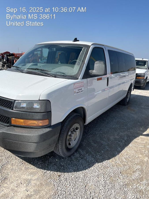 2025 CHEVROLET Express Van - Rental