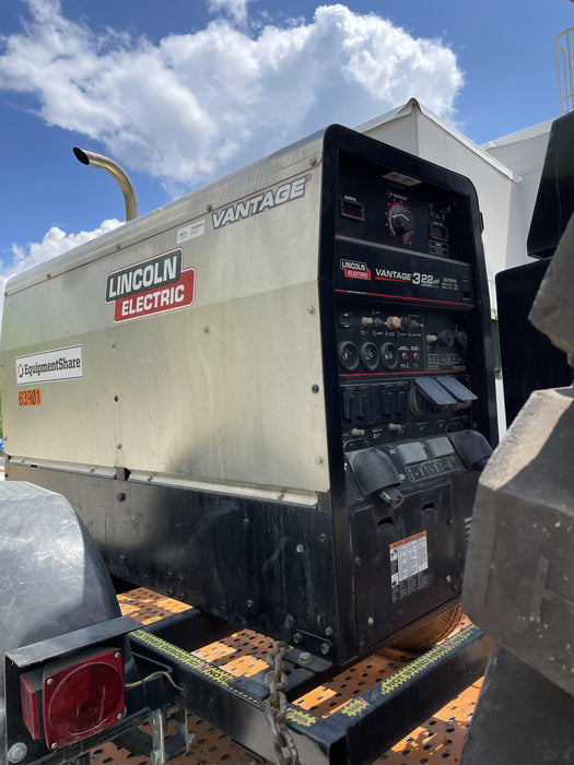 2019 Lincoln Electric Vantage 322 Welder Ready-Pak 3, Two wheel trailer, Fender and Light kit, Cable Rack