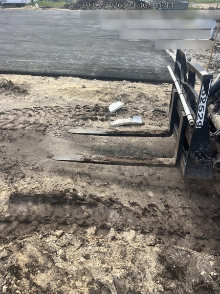 2022 ARROW MATERIAL HANDLING 48" Pallet Forks - Arrow