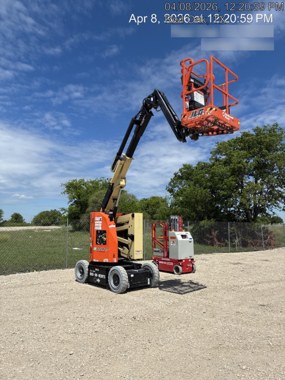 2025 JLG E300AJP