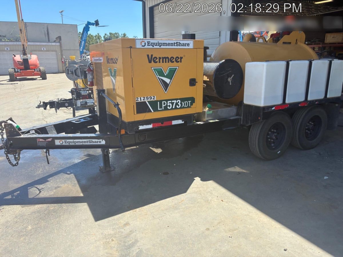 2022 VAC-TRON LP573XDT