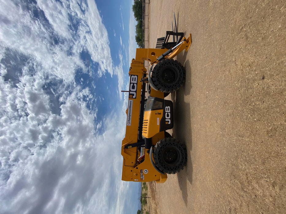 2020 JCB 510-56