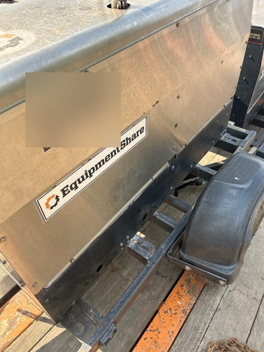 2016 Lincoln Electric Vantage 322 Ready-Pak 3, Two Wheel Trailer, Fender and Light Kit, Cable Rack