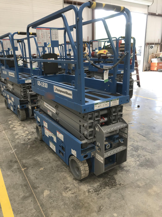 2020 Genie GS-1930 Fixed rails with chain entry gate - Pre A92.20