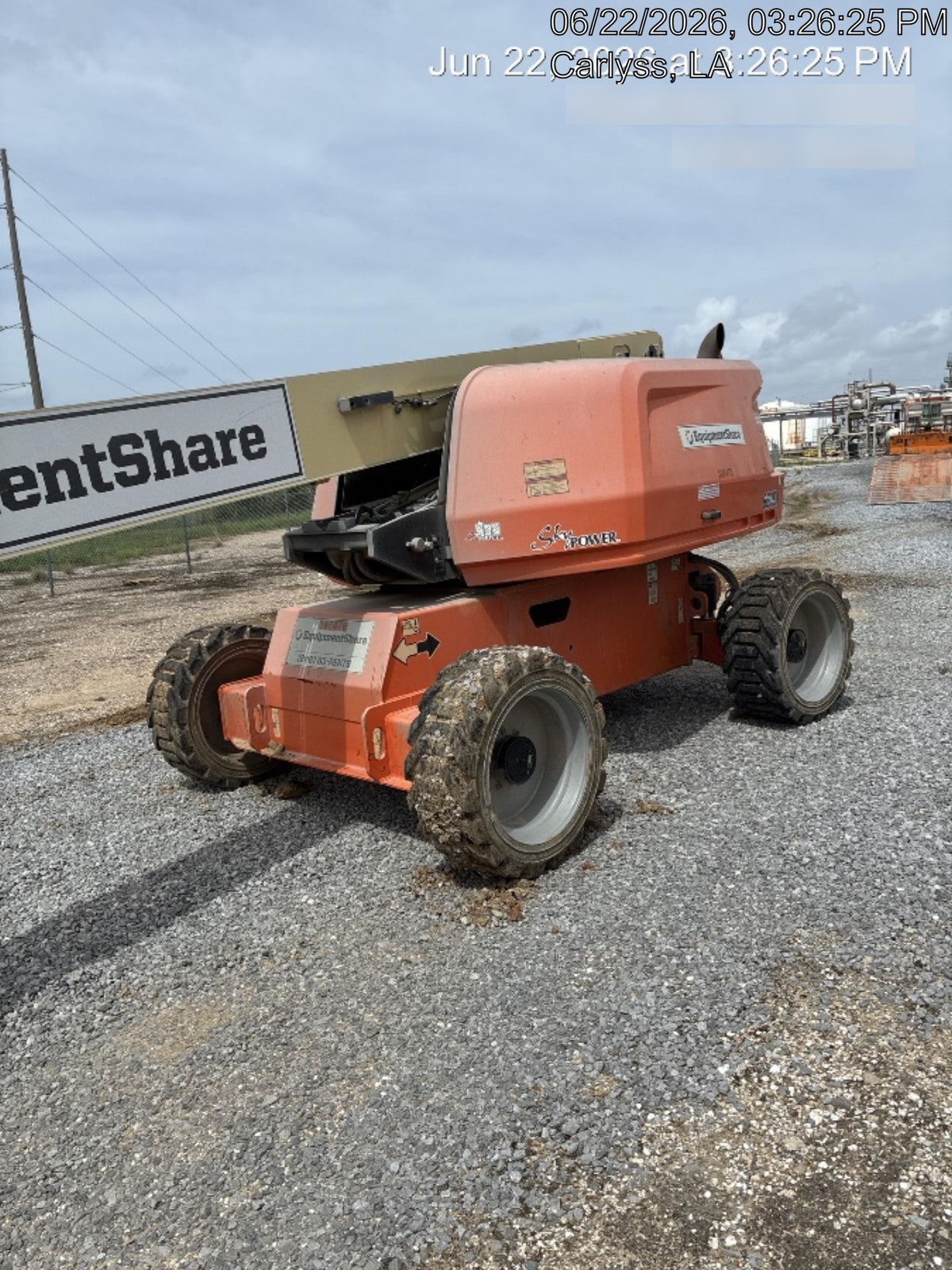 2020 JLG 660SJ