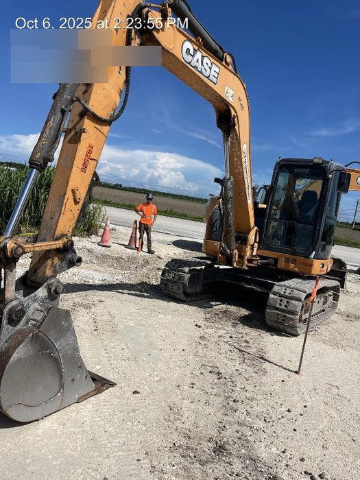 2017 Case CX80C CLOSED CAB, A/C,RUBBER TRACKS PADS,7'-2" ARM,THUMB