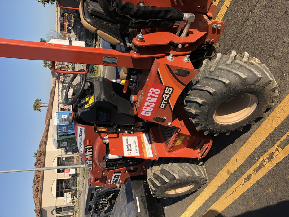 2019 DITCH WITCH RT45A