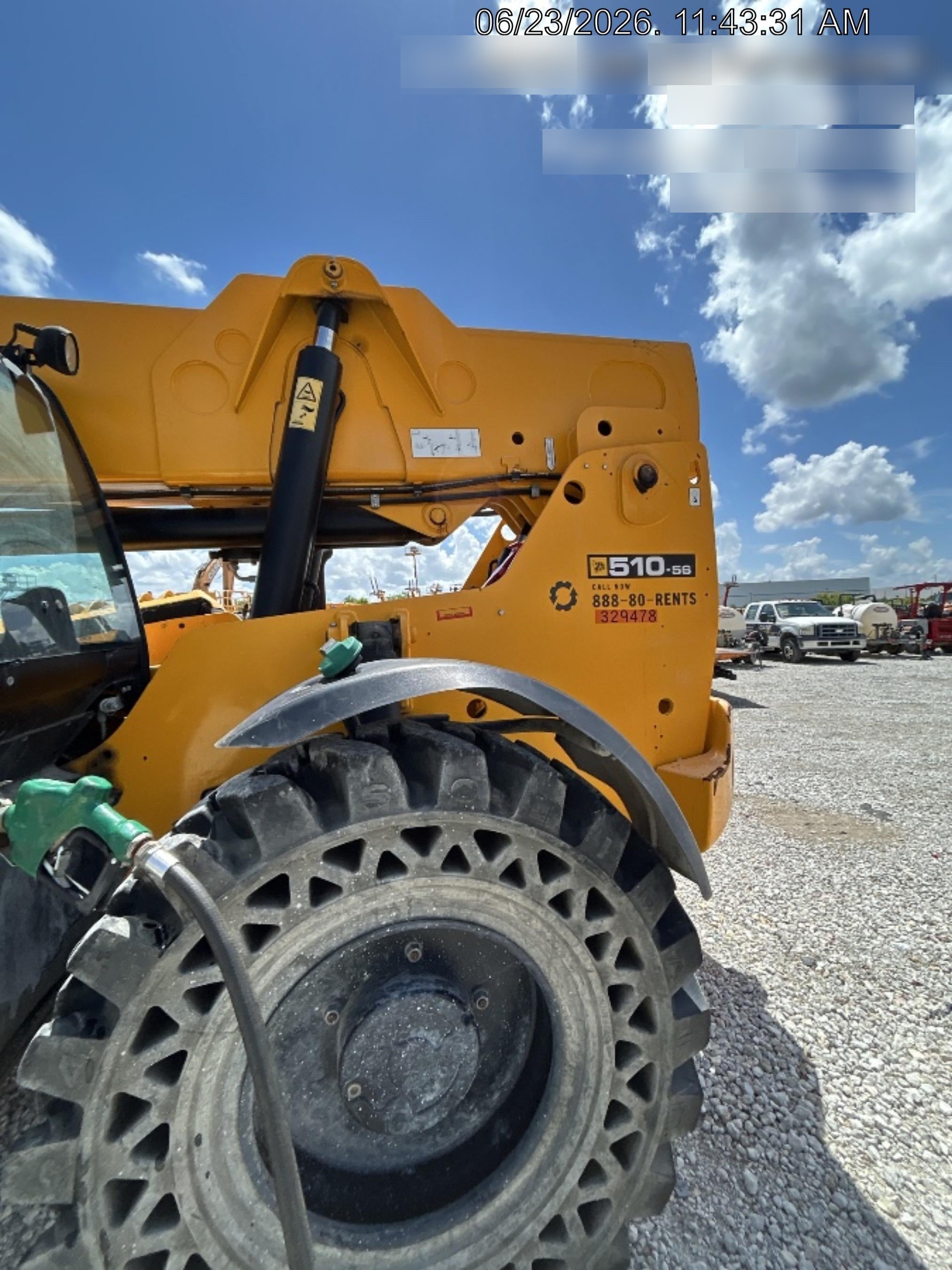 2023 JCB 510-56