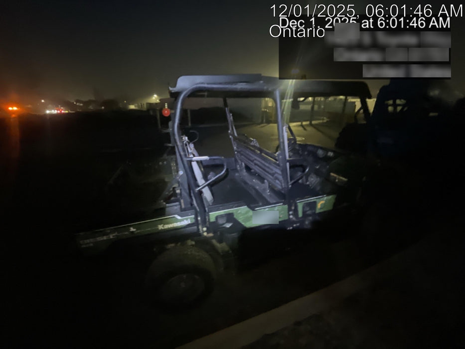 Kawasaki Mule PRO-DXT Standard Options, Backup Alarm, Beacon, Plastic Hard Top, Poly Windshield, Horn Kit