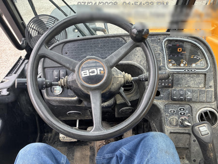 2022 JCB 509-42