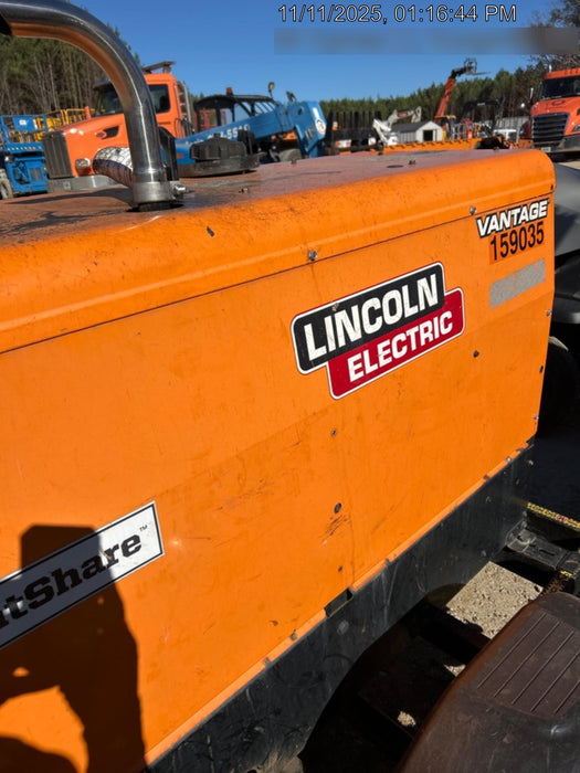 2021 Lincoln Electric Vantage 322 Vantage 322 Ready Pak 3 w/ Decals, ORANGE (includes trailer, cable rack, fender light kit) NO Telematics