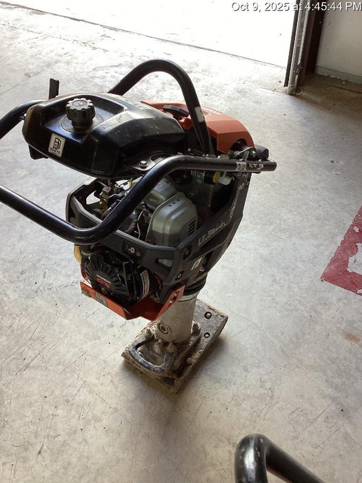 2025 HUSQVARNA LT5005