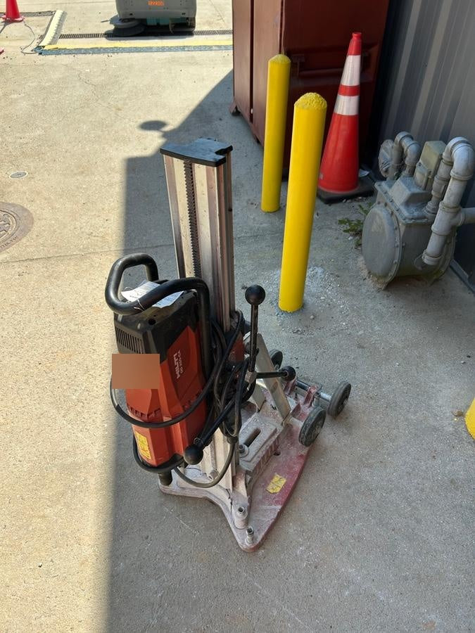 2021 HILTI DD250E