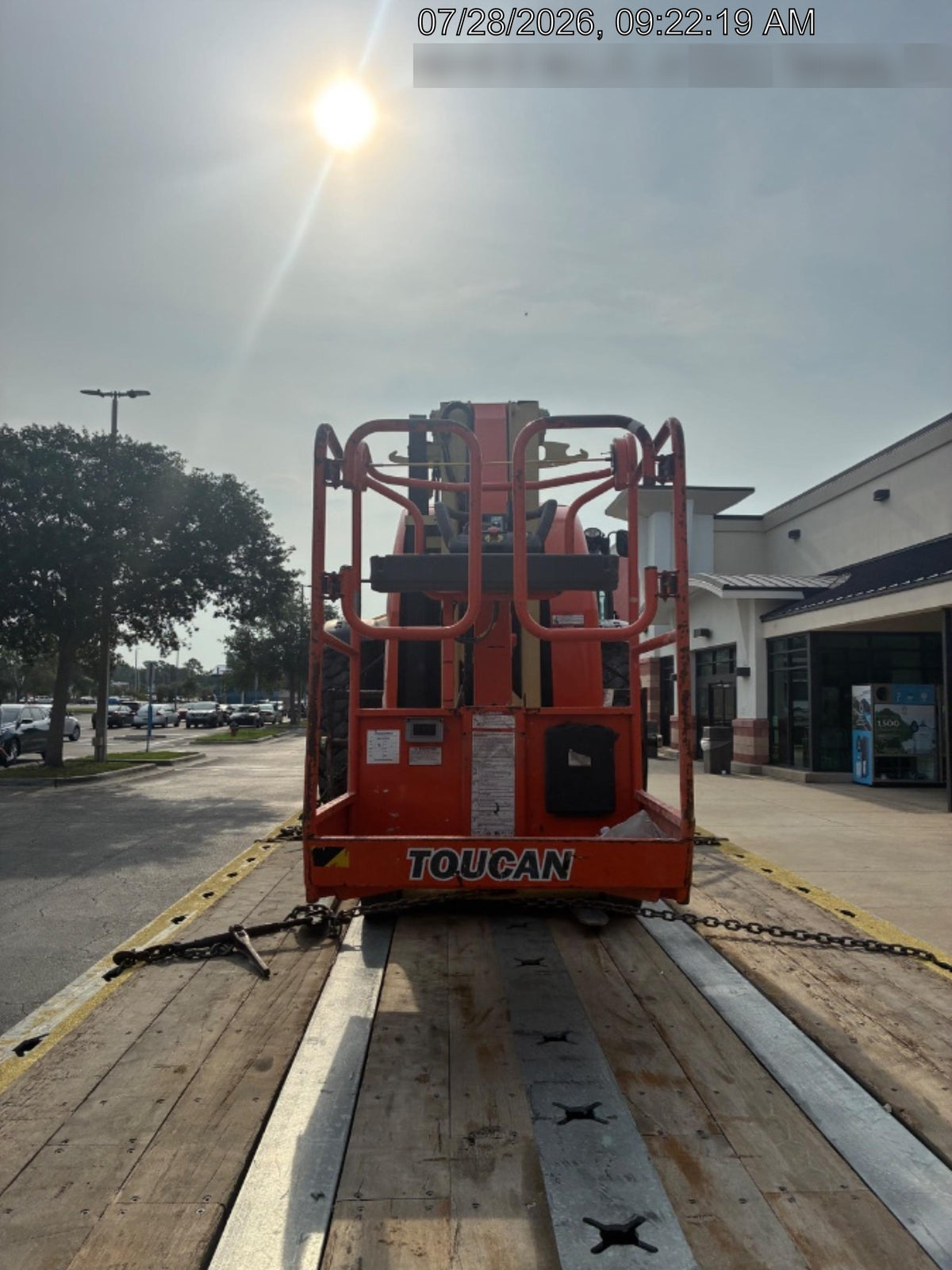 2022 JLG 26E