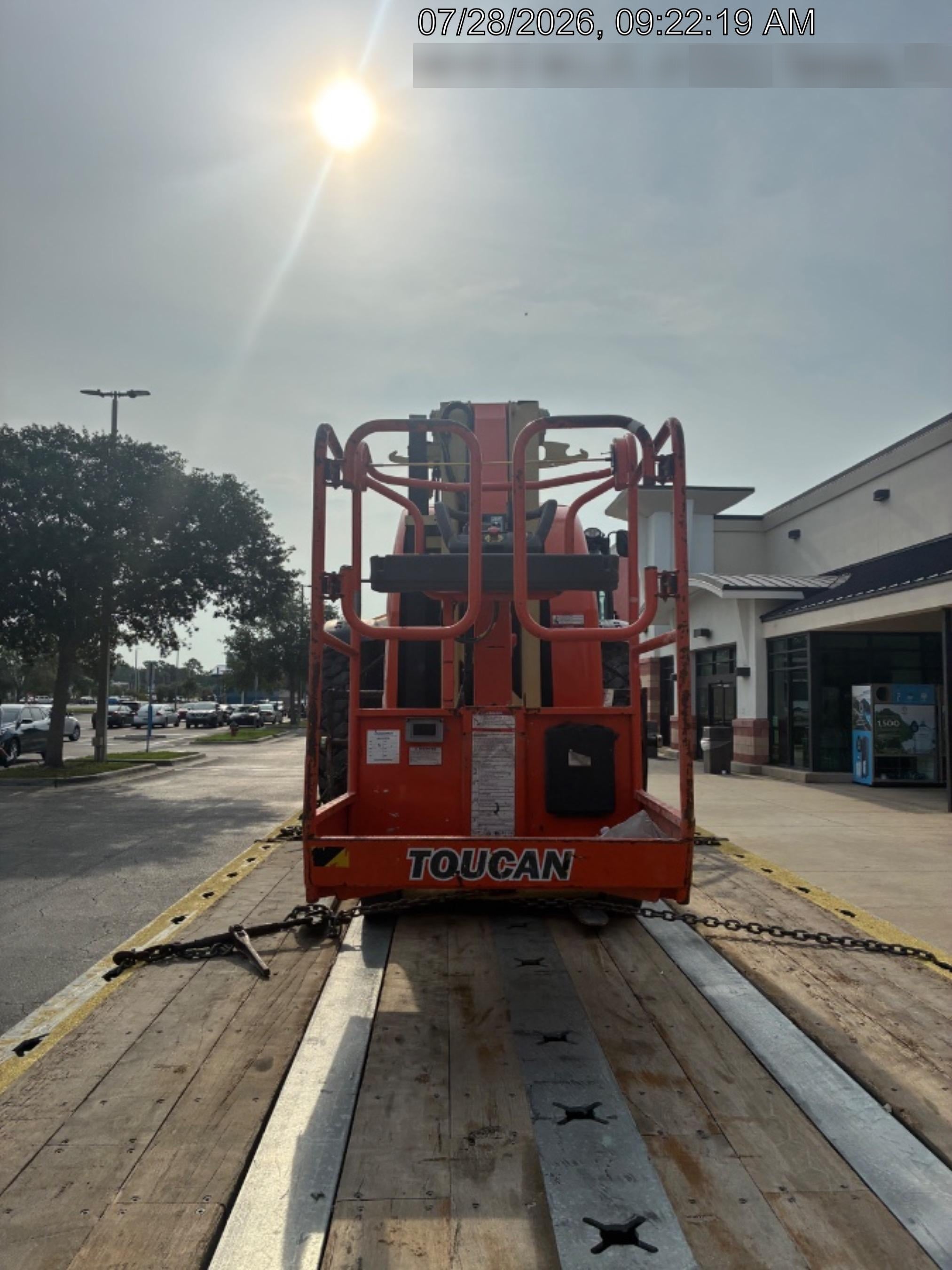 2022 JLG 26E