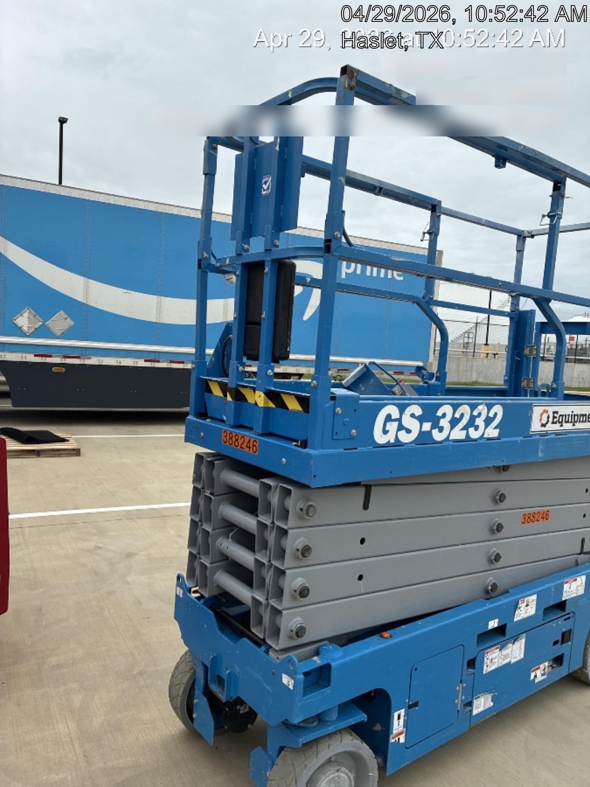 2024 GENIE GS-3232