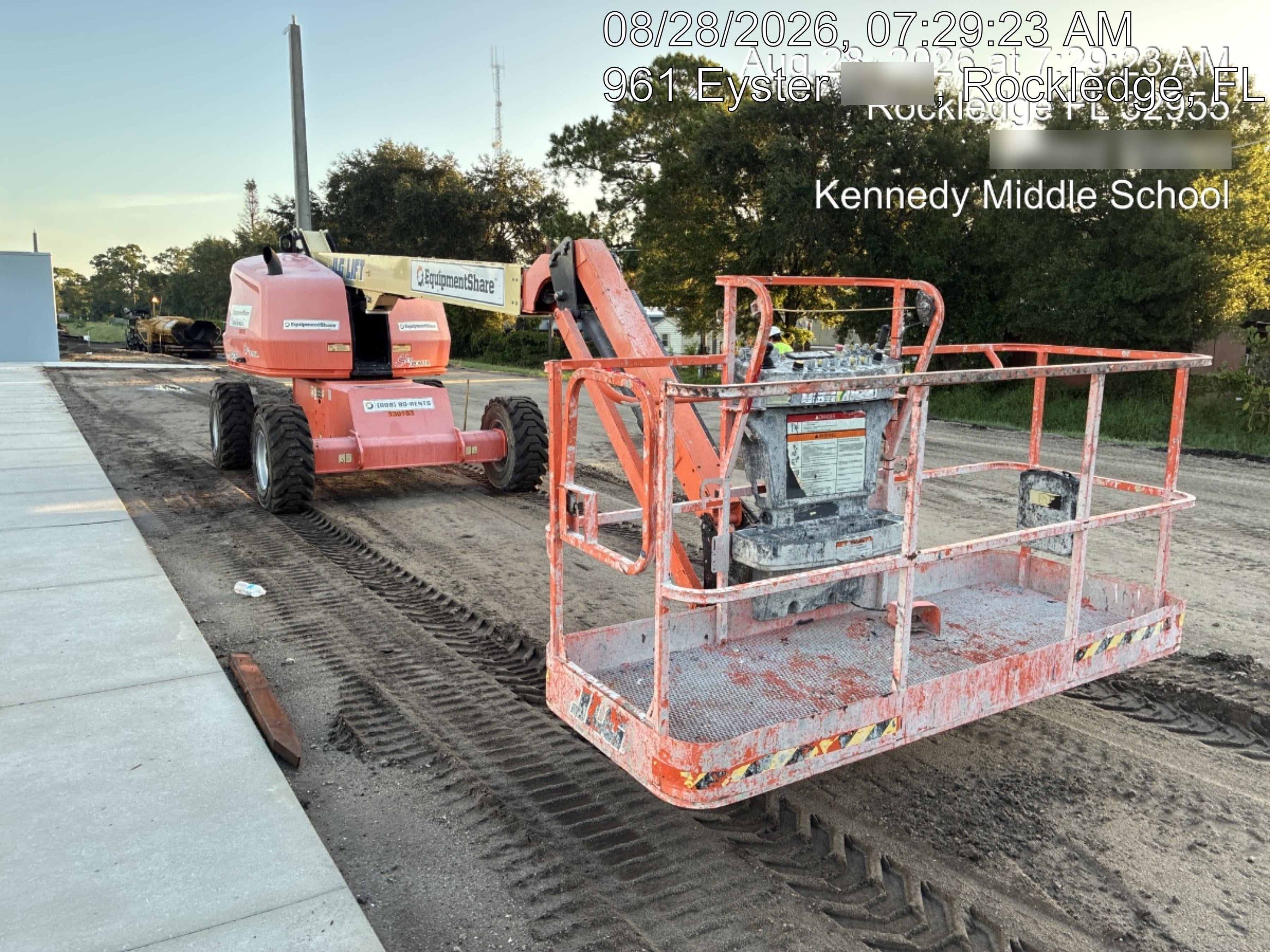 2021 JLG 460SJ