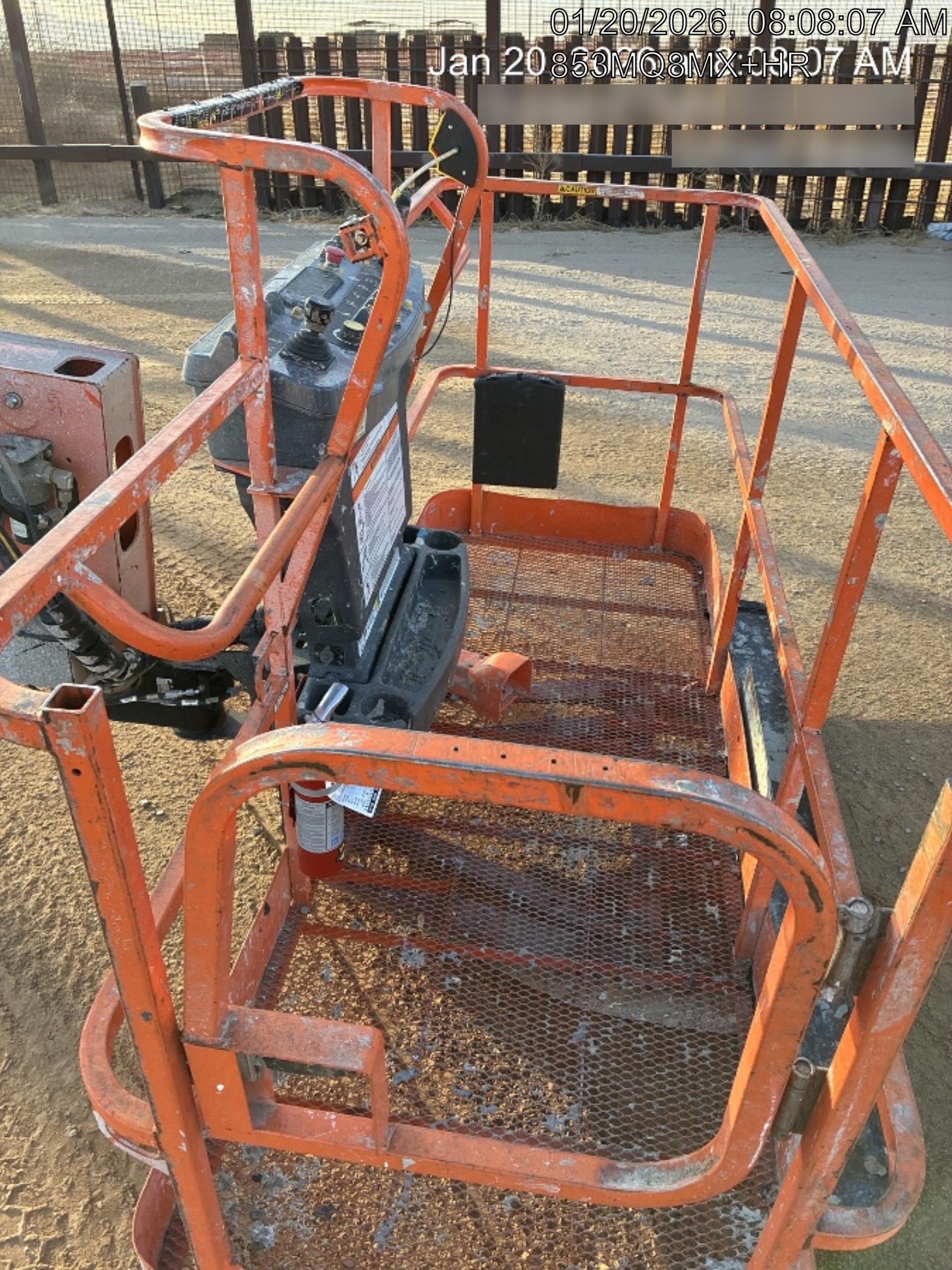 2022 JLG 600S