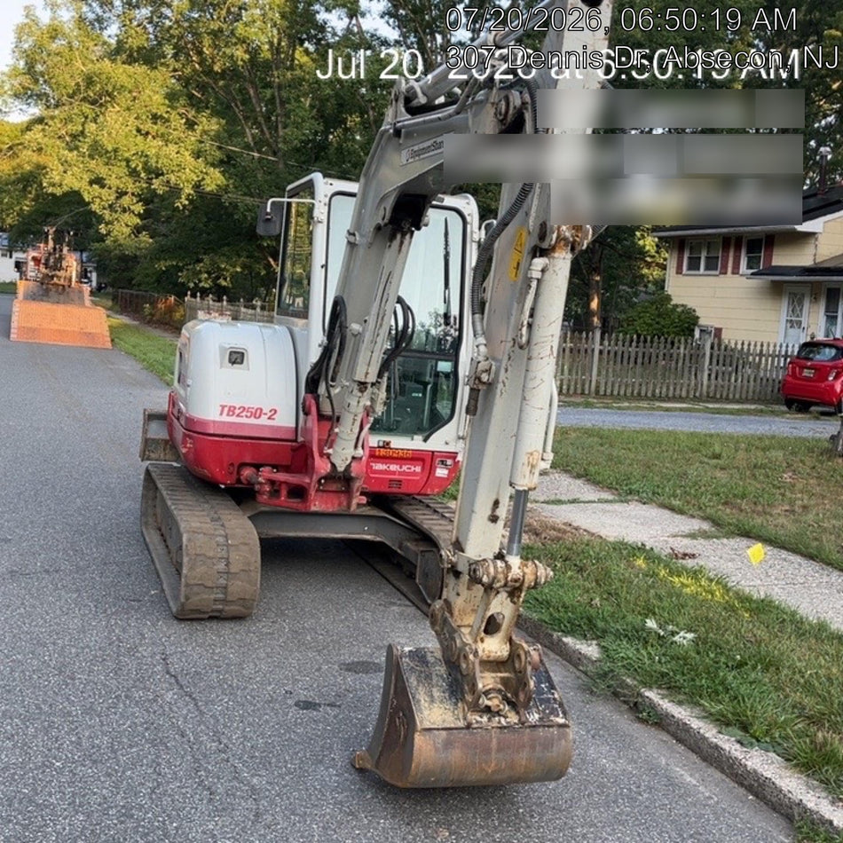 2020 TAKEUCHI TB250-2C