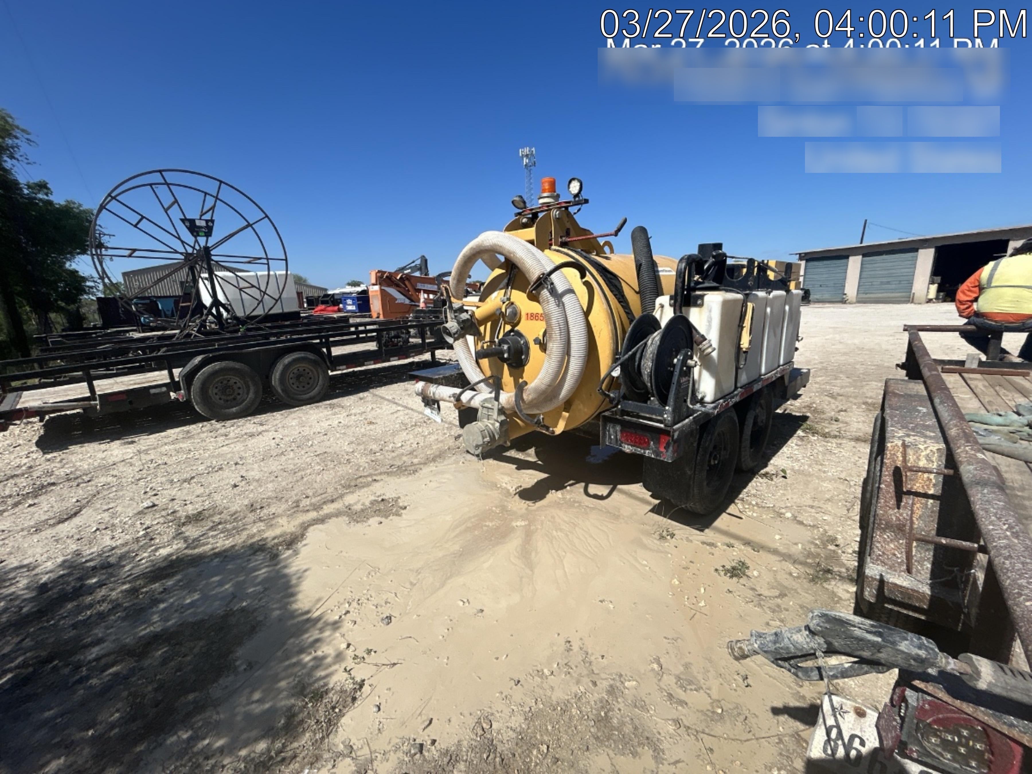 2021 VAC-TRON LP573XDT