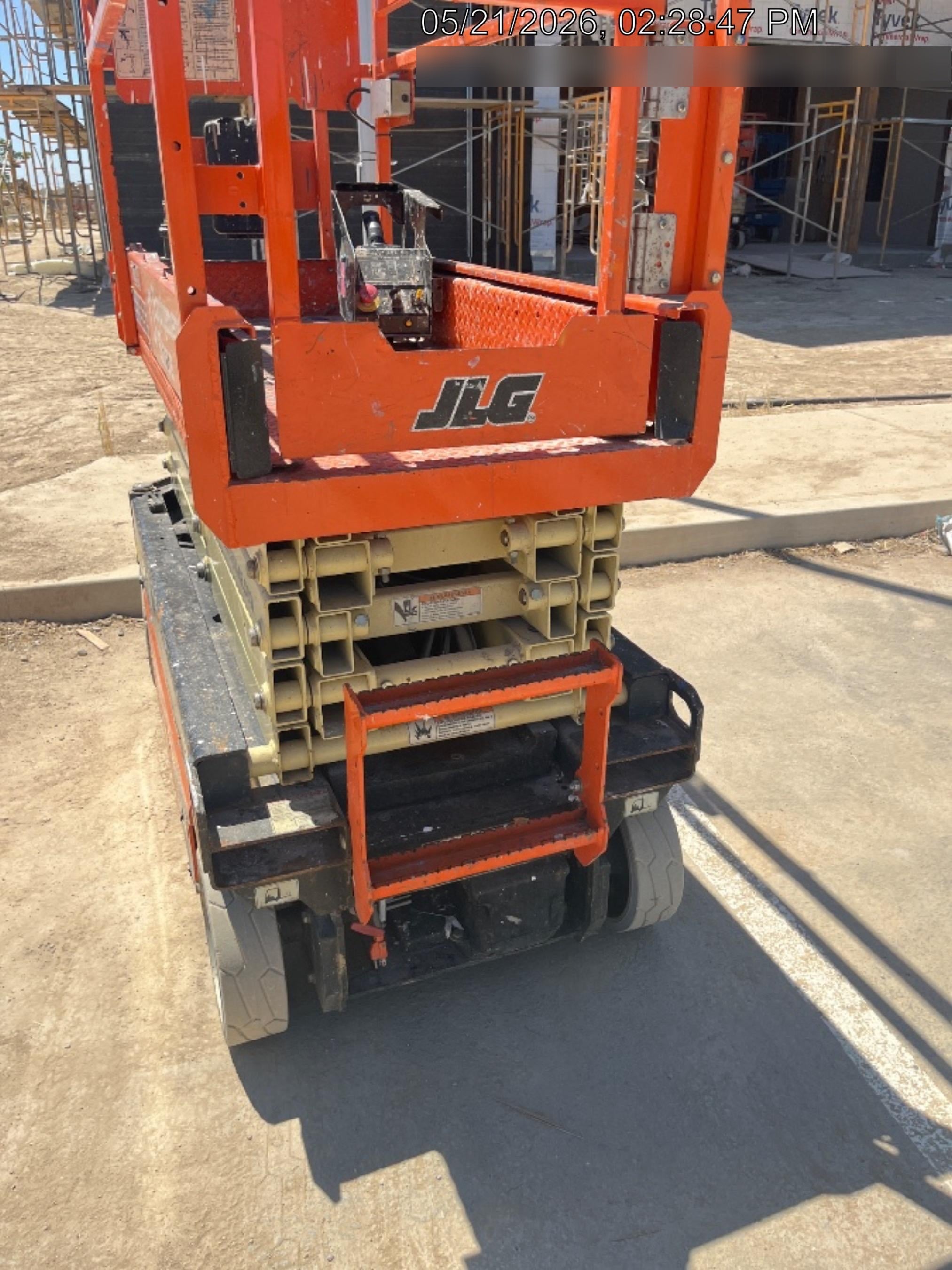 2022 JLG ES1932