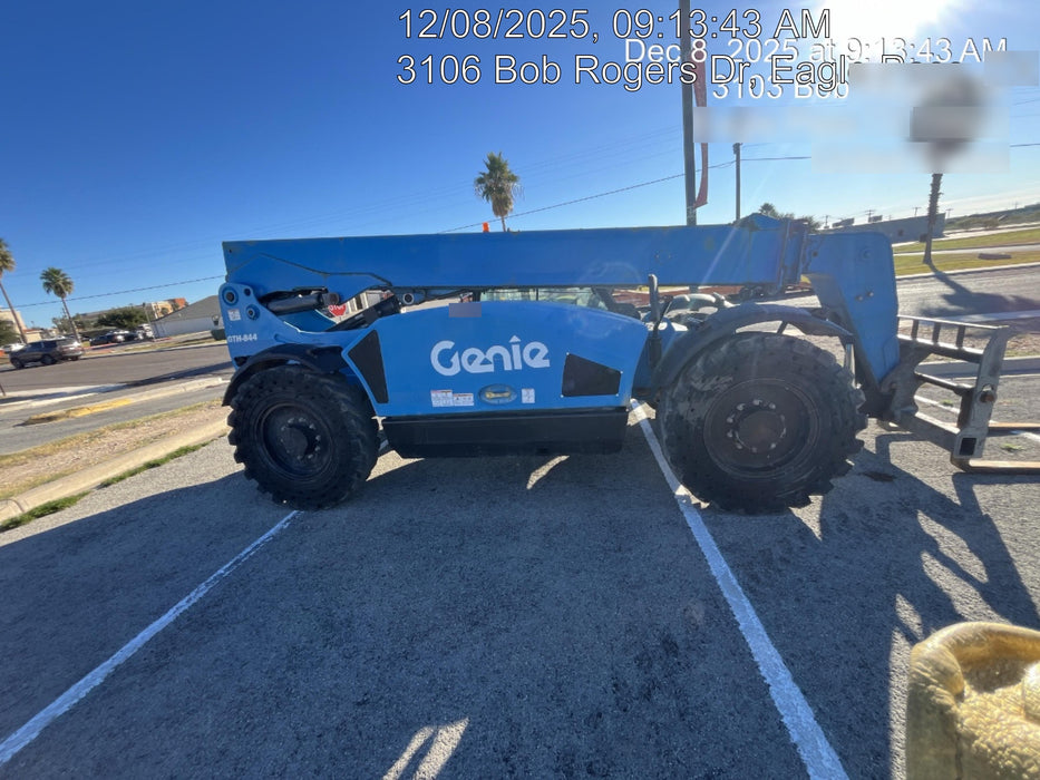 2019 Genie GTH-844 Genie GTH-844 w/Enclosed Cab w/HVAC, Work Lights, Solid Tires, Beacon, 60" Carriage and Forks