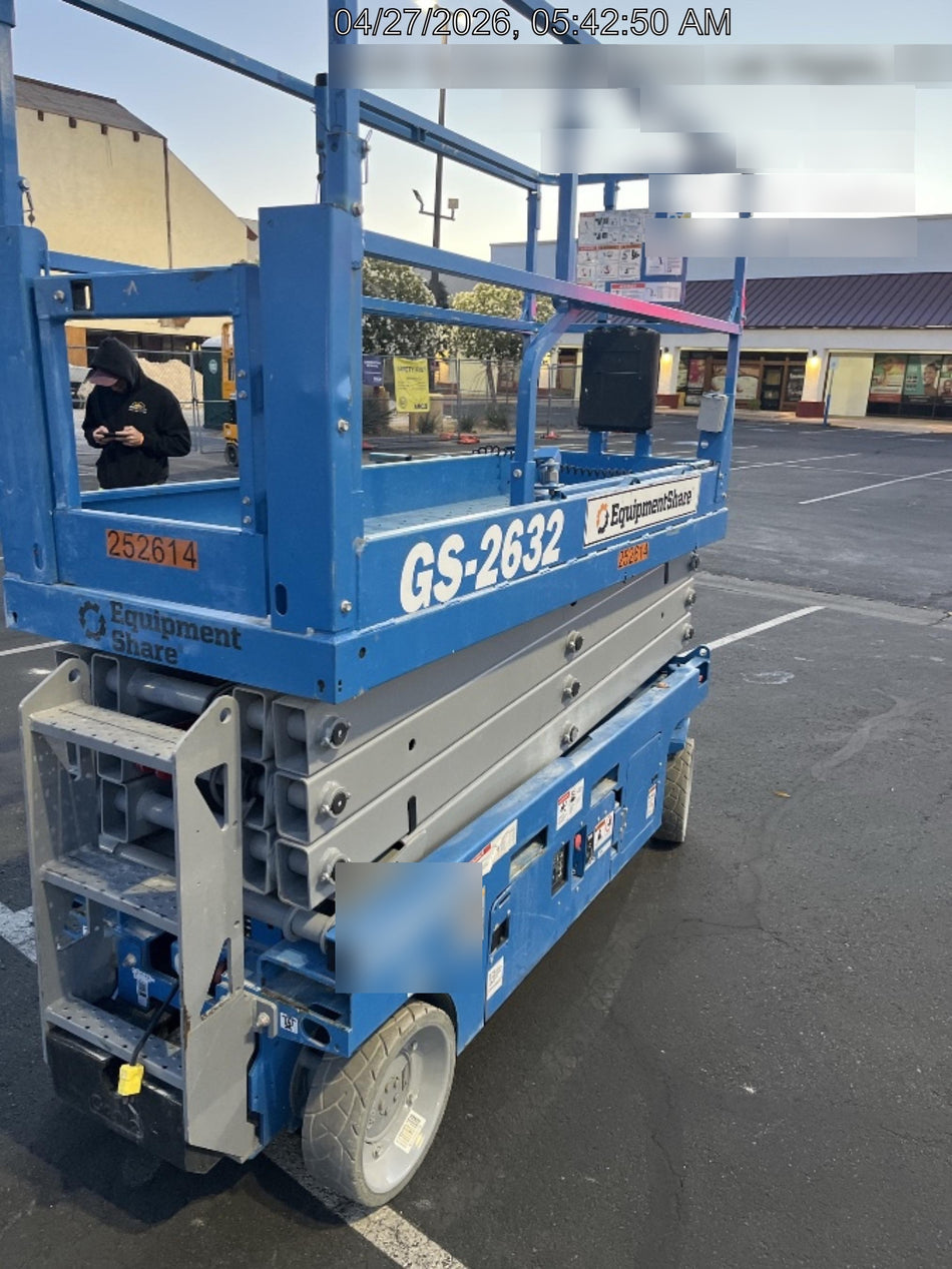 2022 GENIE GS-2632