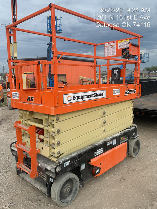 2021 JLG R3246