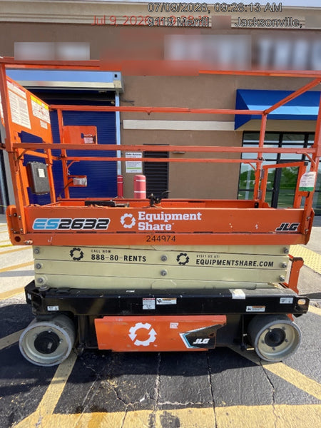 2022 JLG ES2632