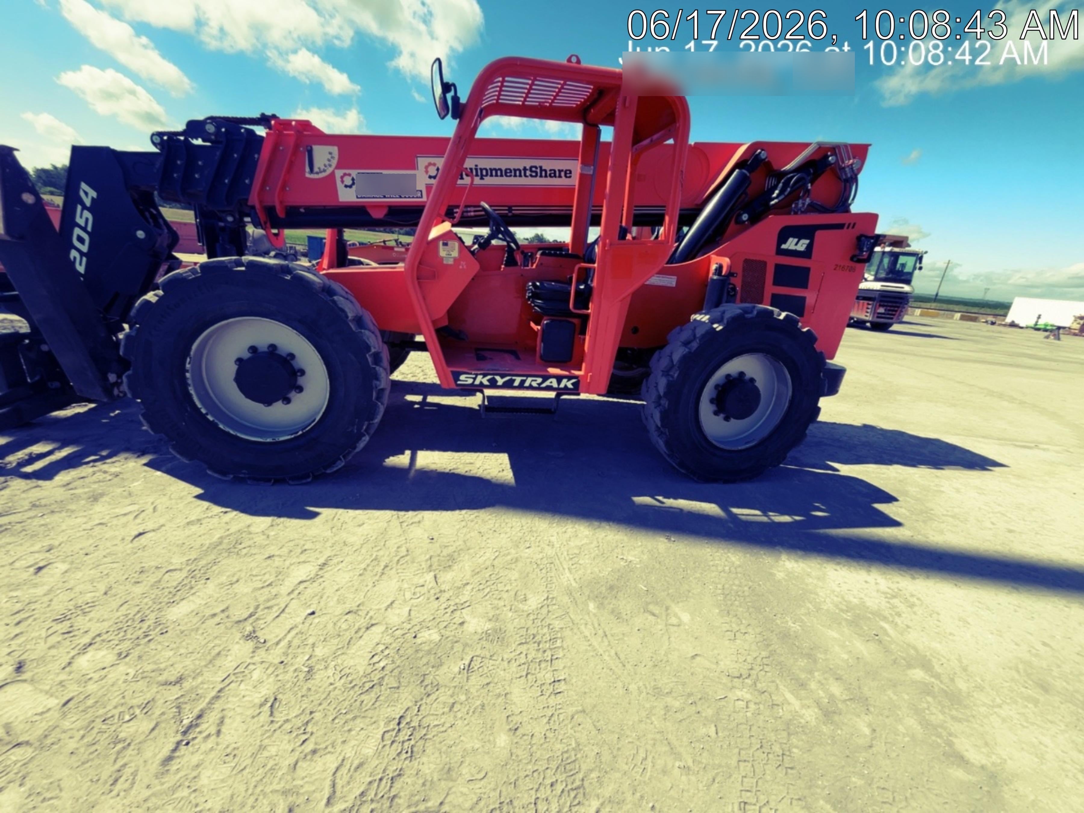 2022 SKYTRAK 12054