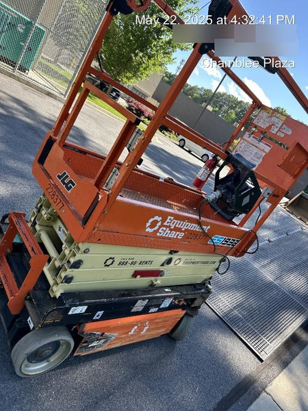 2022 JLG ES1932