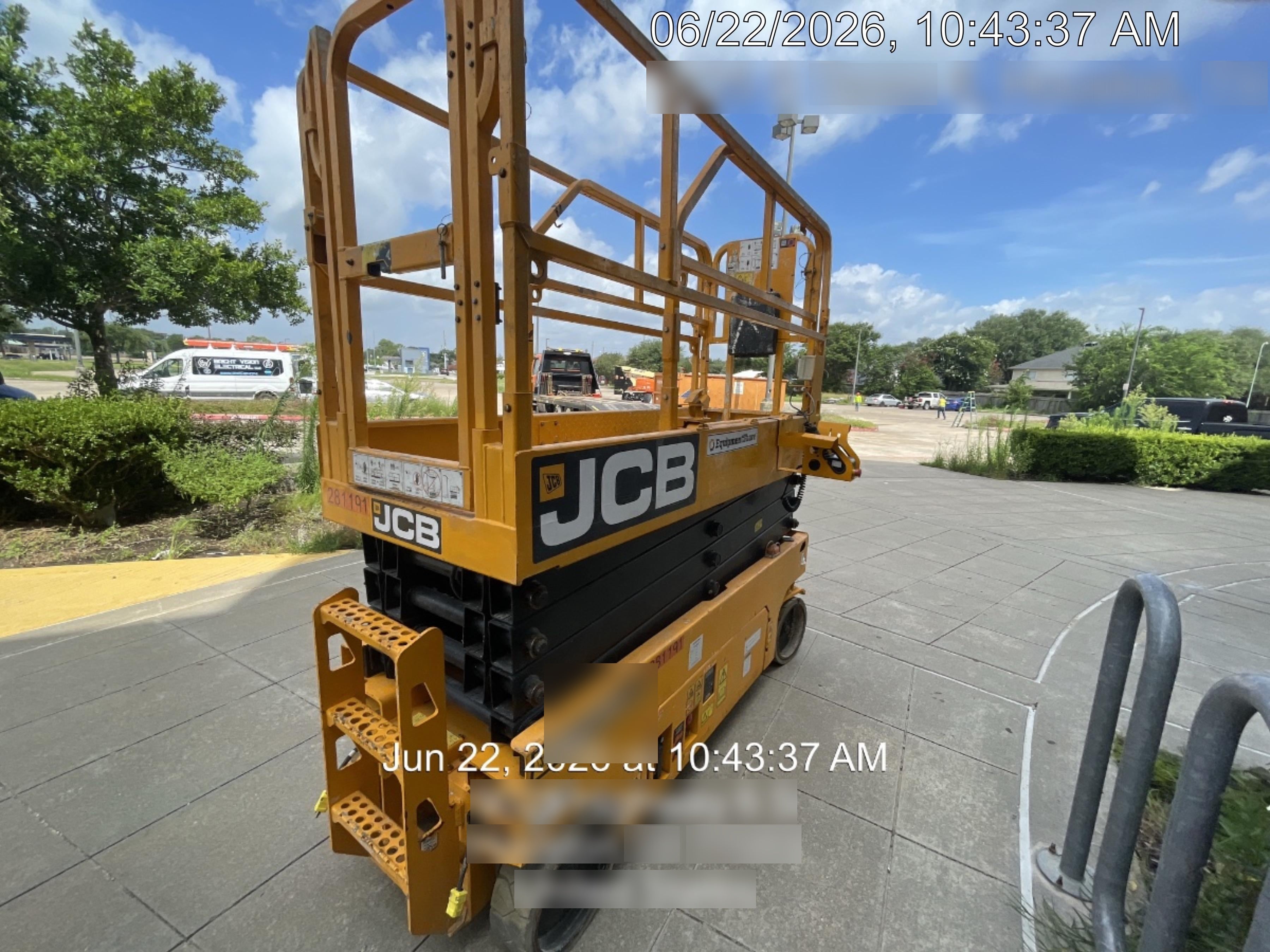 2023 JCB S2632E