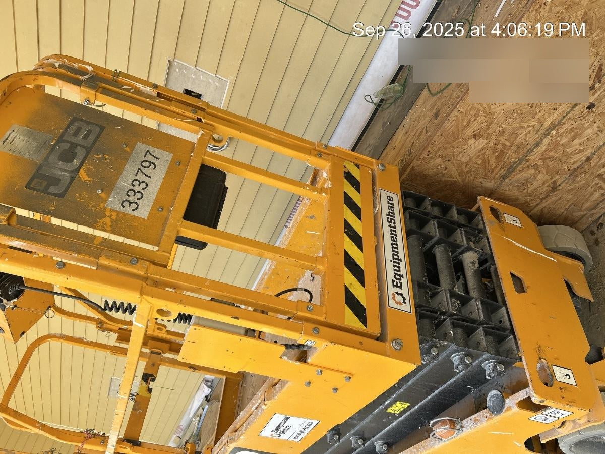 2023 JCB S1930E