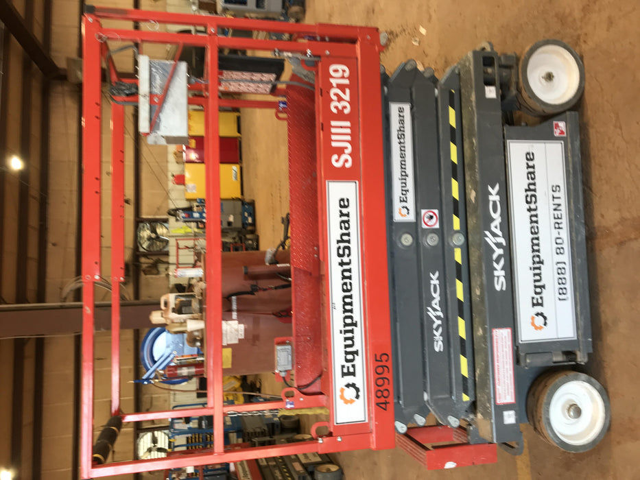 2019 Skyjack SJIII-3219 Standard Options, Trojan Batteries