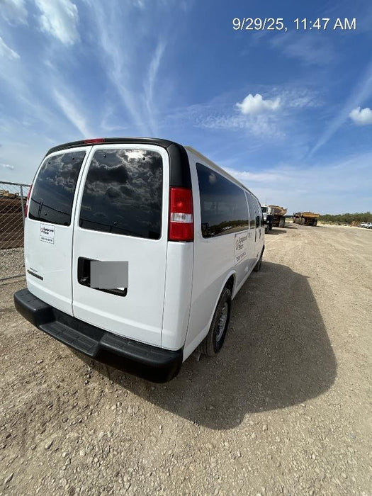 2023 CHEVROLET Express Van - Rental