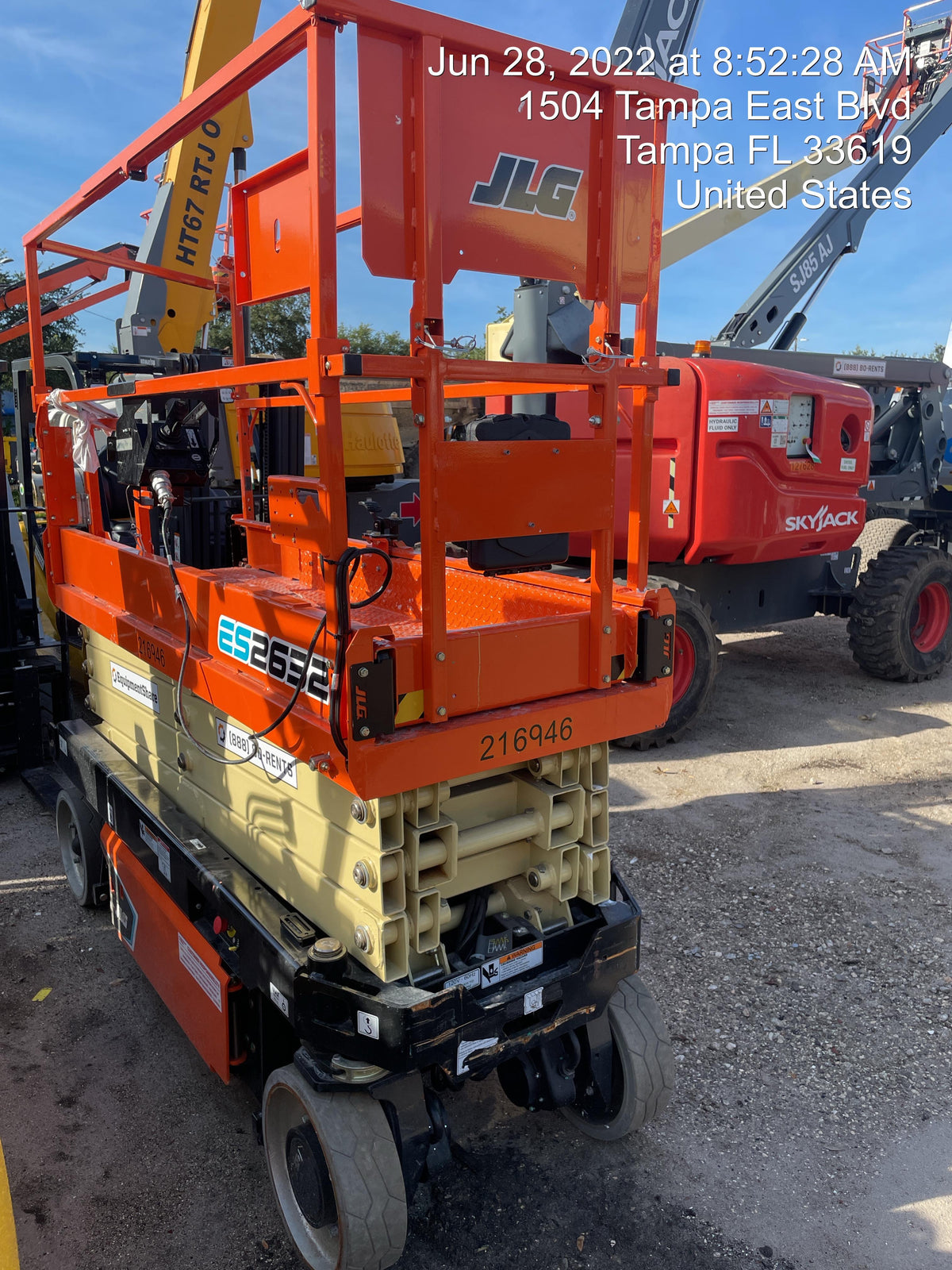 2022 JLG ES2632