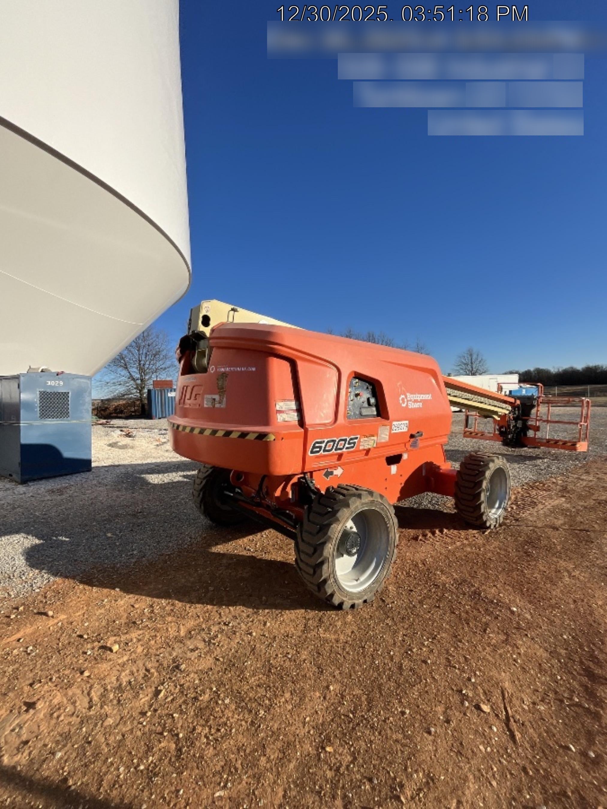 2022 JLG 600S