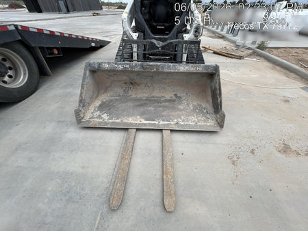2025 ARROW MATERIAL HANDLING 24" Pallet Fork Frame