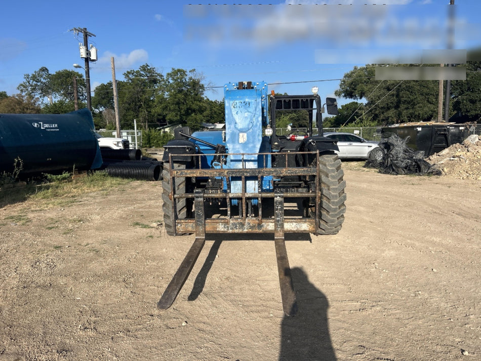 2018 Genie GTH-844 Genie GTH-844D w/Open ROPS, Solid Tires, Work Light/Beacon, 60" Carriage and Forks