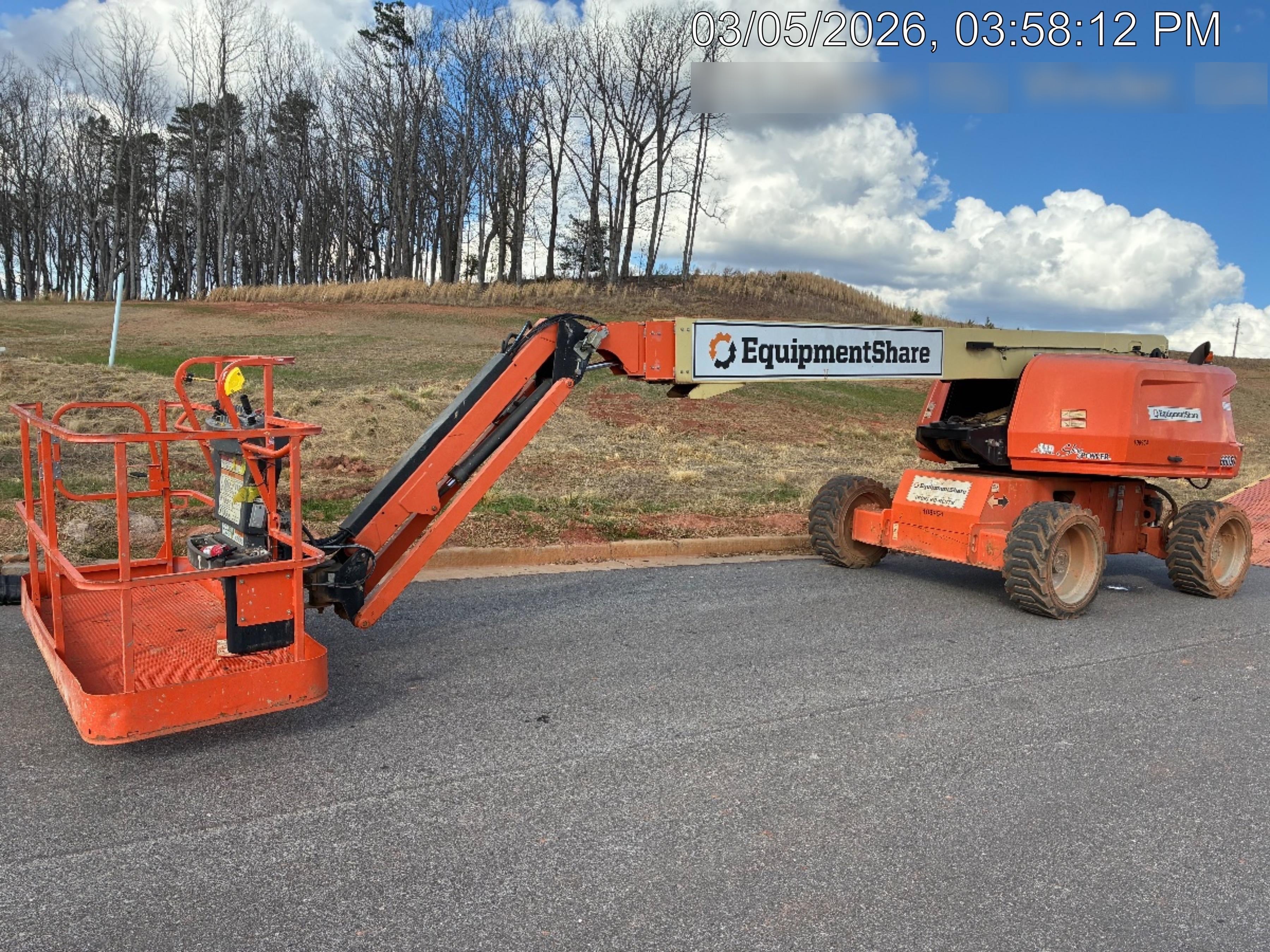 2020 JLG 660SJ